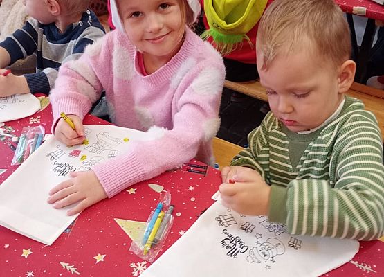 Grafika 44: Warsztaty Pomocnika Św. Mikołaja - wyjazd do Kościerzyny