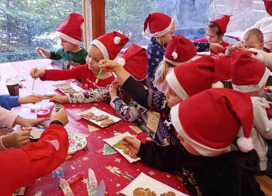 Grafika 25: Warsztaty Pomocnika Św. Mikołaja - wyjazd do Kościerzyny