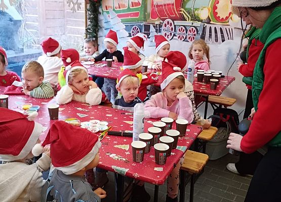 Grafika 1: Warsztaty Pomocnika Św. Mikołaja - wyjazd do Kościerzyny