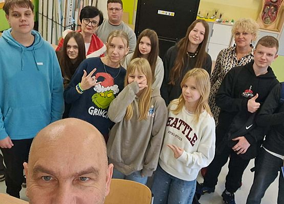 Grafika 1: Budowanie Dobrostanu Psychicznego –  warsztaty dla młodzieży