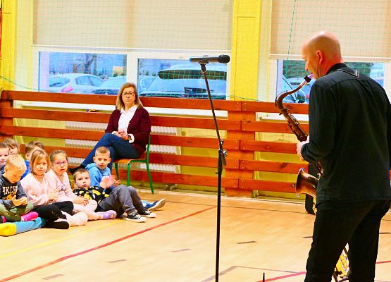 Koncerty w Szkole Podstawowej w Garczegorzu grudzień 2025 rok