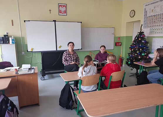 Grafika 1: Nasza Nietypowa Godzina Wychowawcza