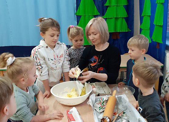 Grafika 3: MALI CUKIERNICY