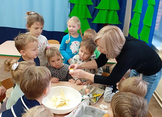 Grafika 1: MALI CUKIERNICY