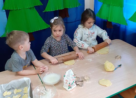 Grafika 22: MALI CUKIERNICY