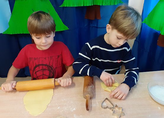 Grafika 26: MALI CUKIERNICY