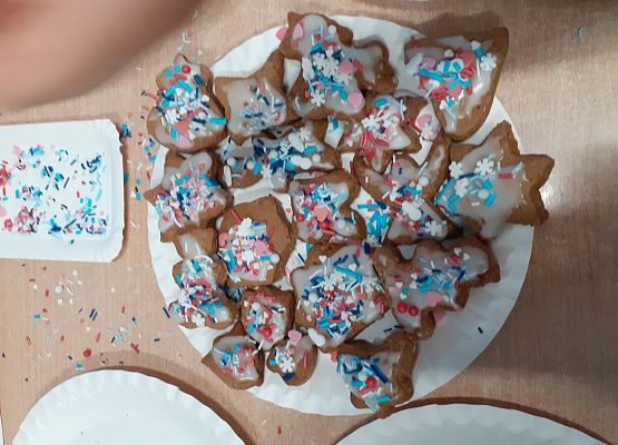 Grafika 10: PIERNICZKOWA GALERIA