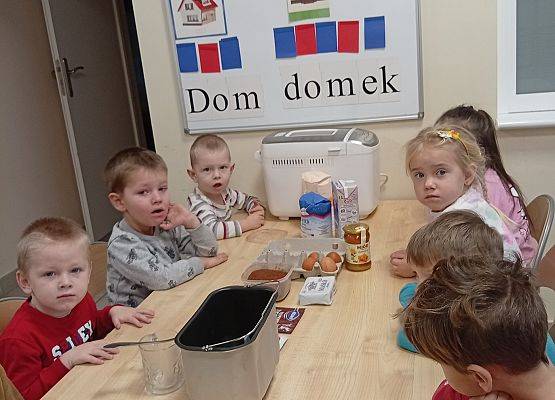 Grafika 30: ROBIMY ŚWIĄTECZNE PIERNIKI