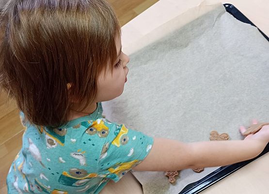 Grafika 3: Przygotowania do świąt