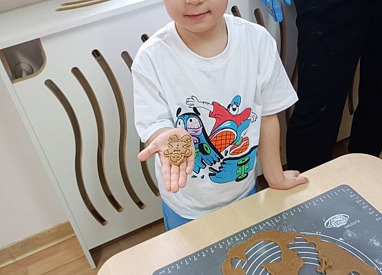 Grafika 20: Przygotowania do świąt