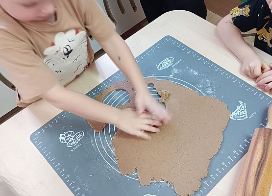 Grafika 29: Przygotowania do świąt