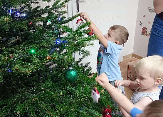 Grafika 60: Przygotowania do świąt