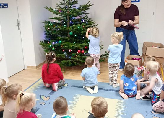 Grafika 61: Przygotowania do świąt