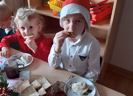 Grafika 9: Wigilia w naszym przedszkolu