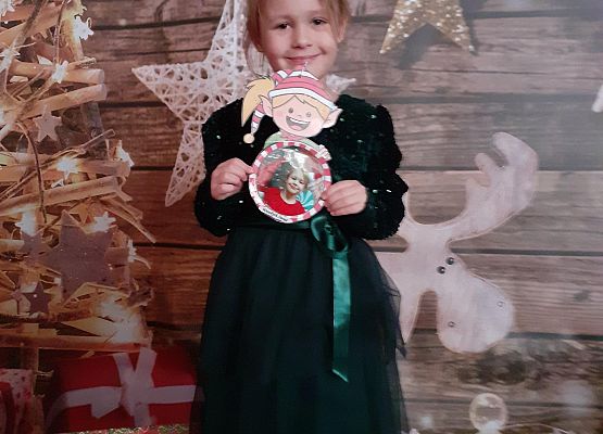 Grafika 5: Świąteczna sesja fotograficzna