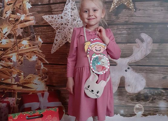 Grafika 8: Świąteczna sesja fotograficzna