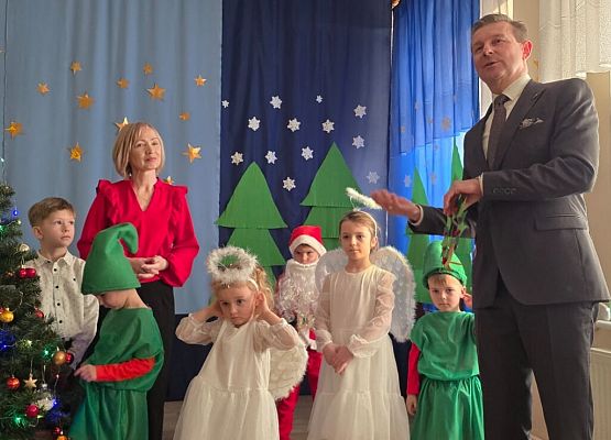 Grafika 25: NIESPODZIANKA DLA RODZICÓW