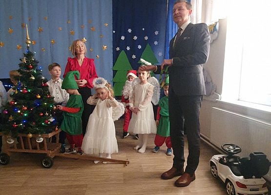 Grafika 22: NIESPODZIANKA DLA RODZICÓW