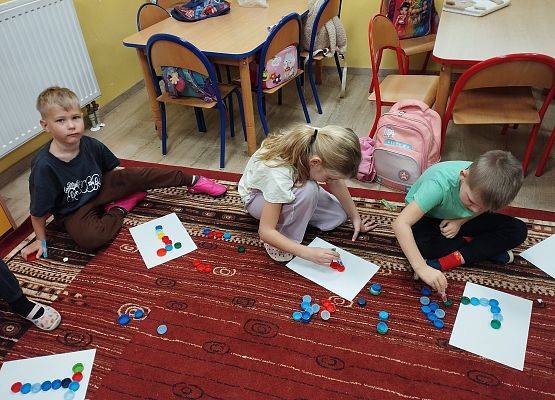 Grafika 3: Uczymy się