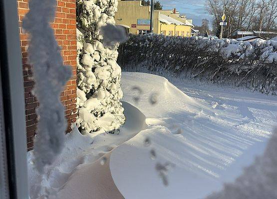 Grafika 6: ZABAWY NA ŚNIEGU