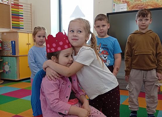 Grafika 6: URODZINKI POLI