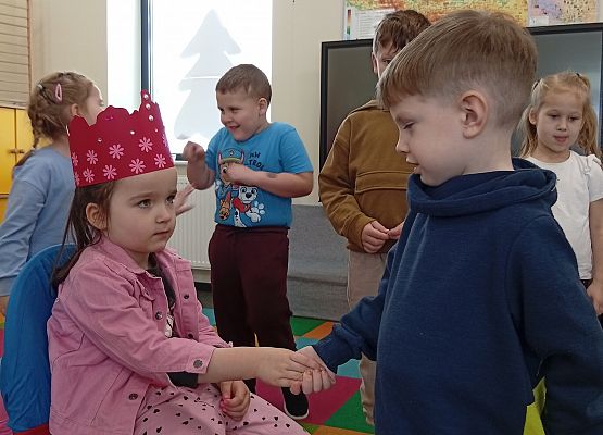 Grafika 7: URODZINKI POLI