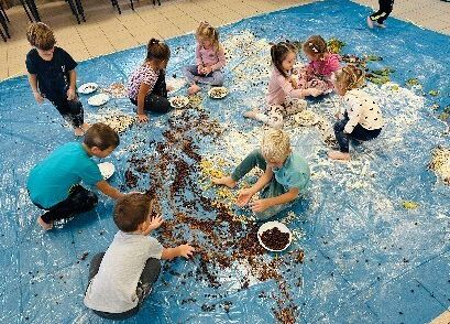 Grafika 14: ZAJĘCIA SENSORYCZNE