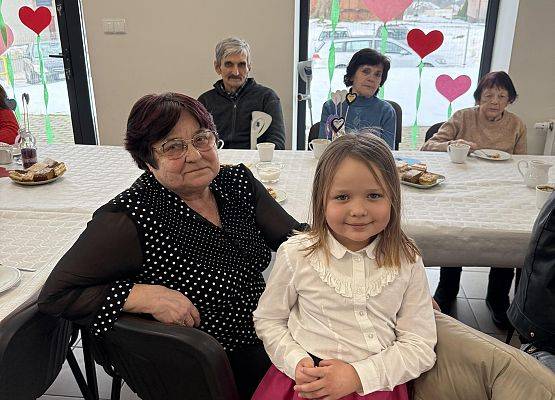 Grafika 40: NASZYM KOCHANYM BABCIOM I DZIADKOM