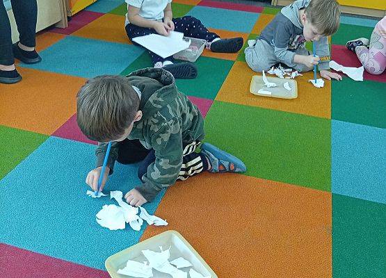 Grafika 22: W NASZYM PRZEDSZKOLU ZAWSZE JEST WESOŁE