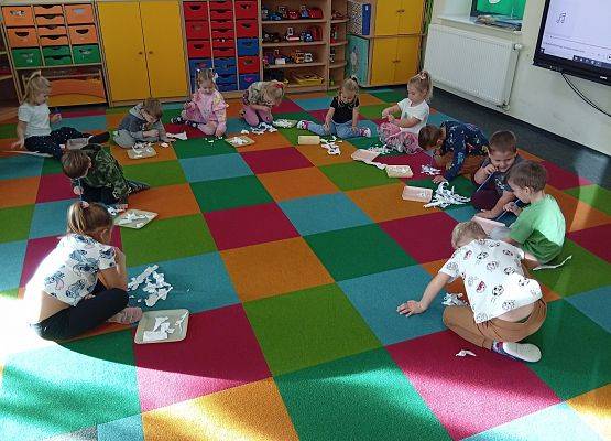 Grafika 23: W NASZYM PRZEDSZKOLU ZAWSZE JEST WESOŁE