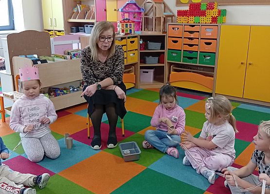 Grafika 26: W NASZYM PRZEDSZKOLU ZAWSZE JEST WESOŁE