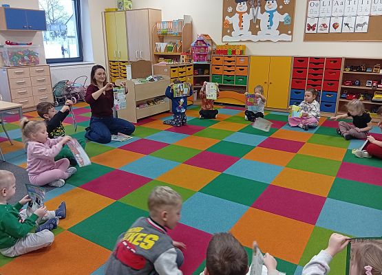 Grafika 13: W NASZYM PRZEDSZKOLU ZAWSZE JEST WESOŁE