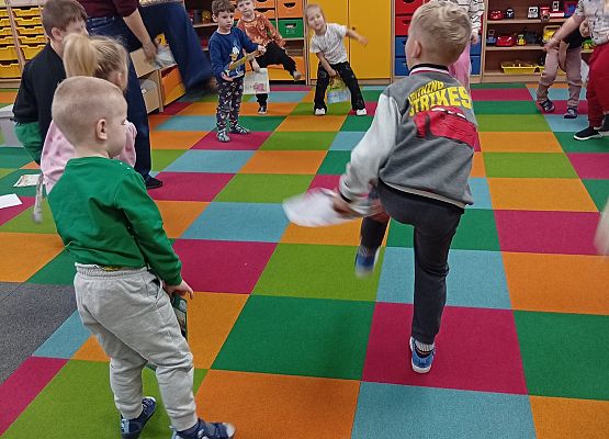 Grafika 15: W NASZYM PRZEDSZKOLU ZAWSZE JEST WESOŁE