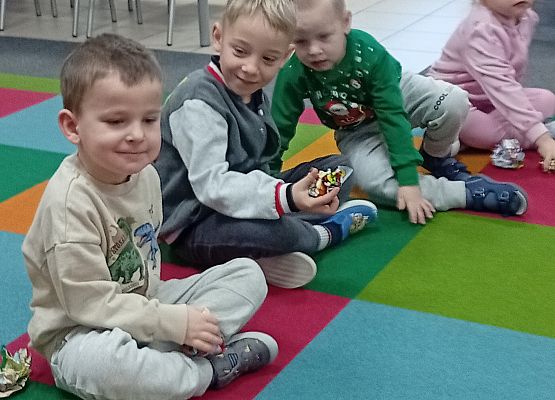 Grafika 17: W NASZYM PRZEDSZKOLU ZAWSZE JEST WESOŁE