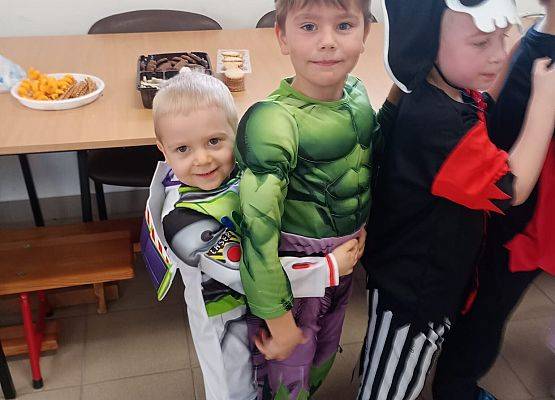 Grafika 47: Bal karnawałowy w Janowicach