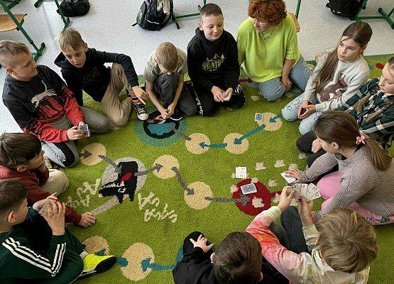 Grafika 6: Nauka przez zabawę – karty Grabowskiego w naszej szkole.