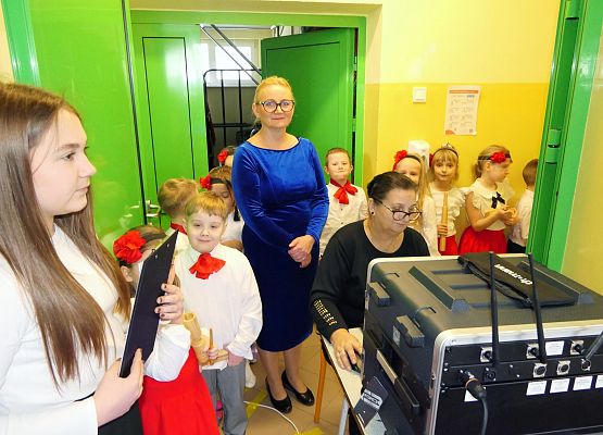 Uroczystość z okazji Dzień Babci i Dziadka w Zs w Garczegorzu II 2026r.