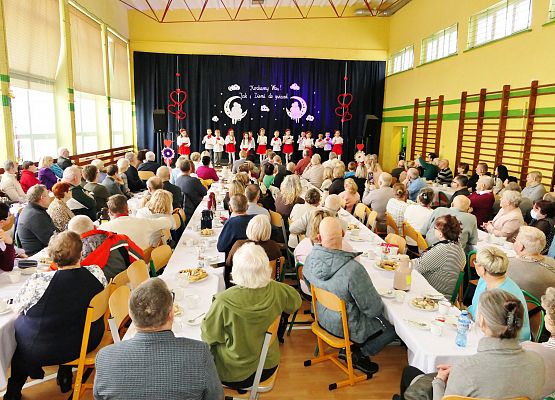 Uroczystość z okazji Dzień Babci i Dziadka w Zs w Garczegorzu II 2026r.