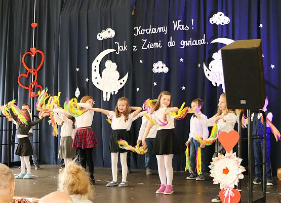 Uroczystość z okazji Dzień Babci i Dziadka w Zs w Garczegorzu II 2026r.