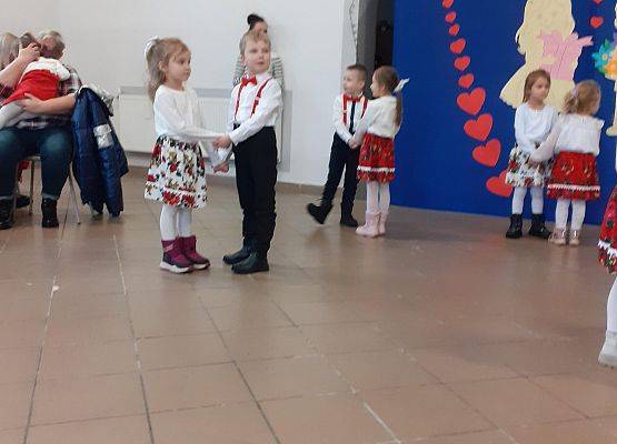 Grafika 19: Uroczystość z okazji Dnia Babci i Dziadka