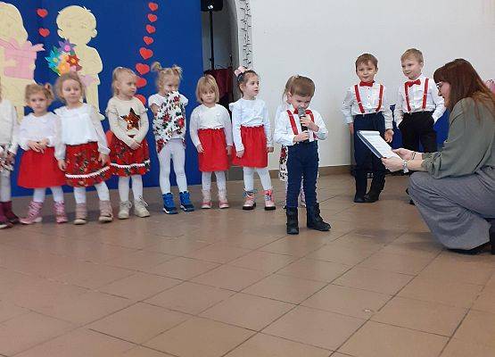 Grafika 41: Uroczystość z okazji Dnia Babci i Dziadka