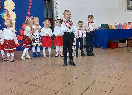 Grafika 43: Uroczystość z okazji Dnia Babci i Dziadka