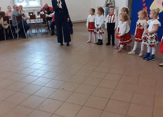 Grafika 44: Uroczystość z okazji Dnia Babci i Dziadka