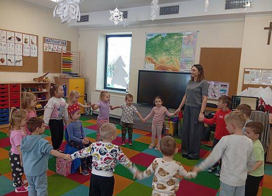 Grafika 13: URODZINKI ZOSI I HANI