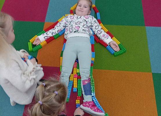 Grafika 6: WESOŁE PRZEDSZKOLE