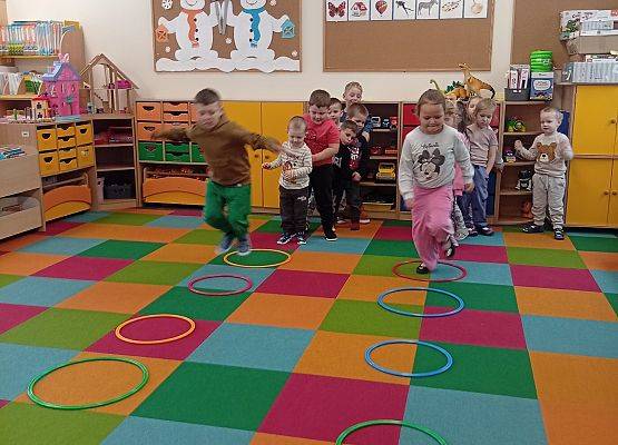 Grafika 12: WESOŁE PRZEDSZKOLE