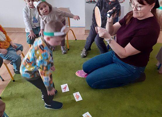 Grafika 24: Dzień Dinozaura