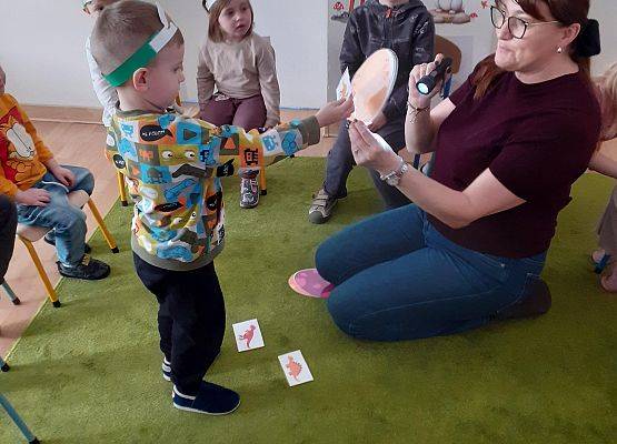 Grafika 25: Dzień Dinozaura