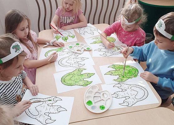 Grafika 31: Dzień Dinozaura