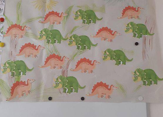 Grafika 44: Dzień Dinozaura